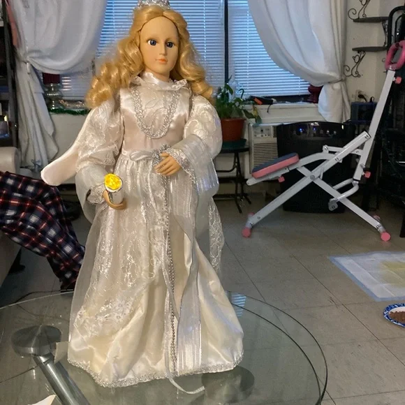 36”” long beautiful angel lights up and moves electronically and has a plug-in - Picture 2 of 2